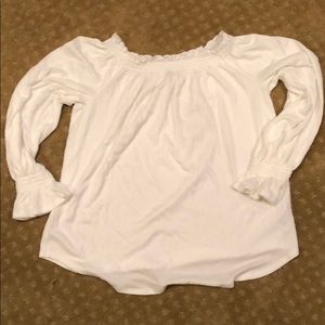 Gap off the shoulder maternity shirt